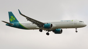 Photo of EI-LRD - Airbus A321-253NX operated by Aer Lingus