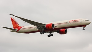 Photo of VT-ALX - Boeing 777-337(ER) operated by Air India