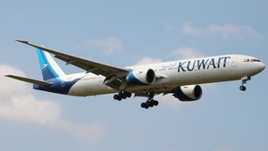 Photo of 9K-AOM - Boeing 777-369(ER) operated by Kuwait Airways