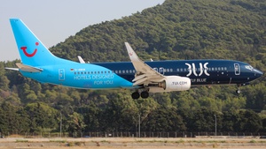 Photo of D-ABKM - Boeing 737-86J operated by TUIfly