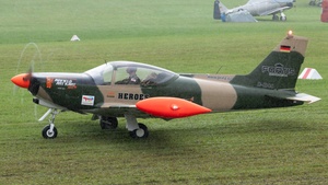 Photo of D-ENIC - SIAI-Marchetti SF.260 operated by Formation Team Niebergall