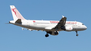 Photo of TS-ITA - Airbus A320-214 operated by Tunisair