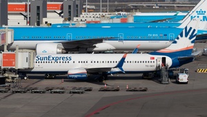 Photo of TC-SEY - Boeing 737-8HC operated by SunExpress