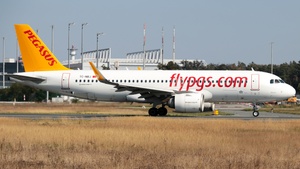 Photo of TC-NBJ - Airbus A320-251N operated by Pegasus Airlines