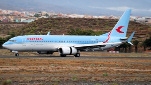 Photo of I-NEOZ - Boeing 737-86N operated by Neos