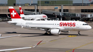 Photo of HB-IJR - Airbus A320-214 operated by Swiss International Air Lines