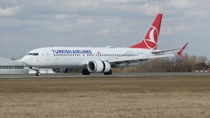 Photo of TC-LCF - Boeing 737 MAX 8 operated by Turkish Airlines
