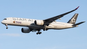 Photo with serial 226 - Airbus A350-941