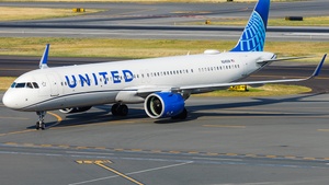 Photo of N24508 - Airbus A321-271NX operated by United Airlines