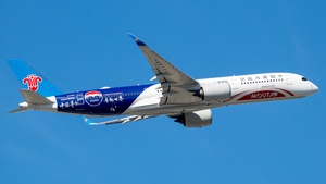 Photo of B-30CE - Airbus A350-941 operated by China Southern Airlines