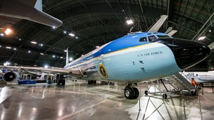 Photo of 62-6000 - Boeing C-137C Stratoliner operated by US Air Force