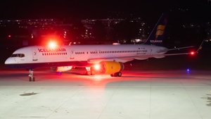 Photo of TF-FIK - Boeing 757-256 operated by Icelandair