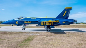 Photo of 165666 - Boeing F/A-18E Super Hornet operated by US Navy