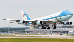 Photo of 82-8000 - Boeing VC-25A operated by US Air Force