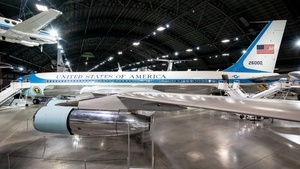 Photo of 62-6000 - Boeing C-137C Stratoliner operated by US Air Force