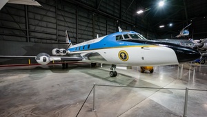 Photo of 61-2492 - Lockheed VC-140B JetStar operated by US Air Force