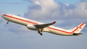 Photo of PK-GHD - Airbus A330-343 operated by Garuda Indonesia