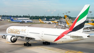 Photo of A6-EPO - Boeing 777-31H(ER) operated by Emirates