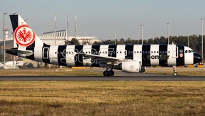 Photo of D-ASGE - Airbus A320-214 operated by Condor