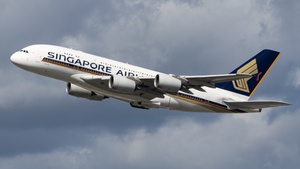 Photo of 9V-SKT - Airbus A380-841 operated by Singapore Airlines
