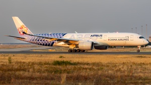Photo of B-18918 - Airbus A350-941 operated by China Airlines