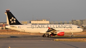 Photo of OE-LBZ - Airbus A320-214 operated by Austrian Airlines