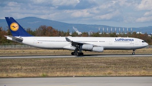 Photo of D-AIGS - Airbus A340-313 operated by Lufthansa