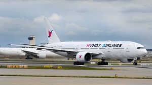 Photo with serial 32891 - Boeing 777-246(ER)