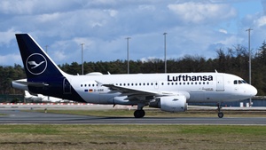 Photo of D-AIBE - Airbus A319-112 operated by Lufthansa