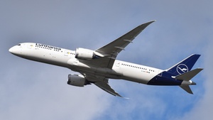 Photo of D-ABPA - Boeing 787-9 Dreamliner operated by Lufthansa