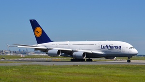 Photo of D-AIMI - Airbus A380-841 operated by Lufthansa