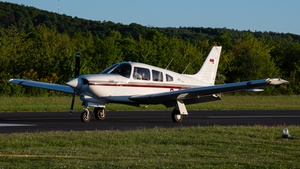Photo of D-ELCW - Piper PA-28R-201T Turbo Arrow III operated by Private
