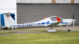 Photo of D-KEPT - Diamond HK36TTC Super Dimona operated by Aero-Club Koblenz