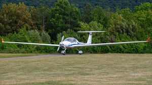 Photo of D-KEPT - Diamond HK36TTC Super Dimona operated by Aero-Club Koblenz