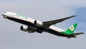 Photo of B-16718 - Boeing 777-35E(ER) operated by EVA Air