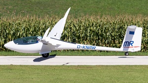 Photo of D-KNMR - Schleicher AS 33 Es operated by Private