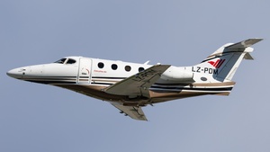 Photo of LZ-PDM - Hawker Beechcraft 390 Premier I operated by Paradox Jets