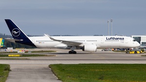 Photo of D-AIVE - Airbus A350-941 operated by Lufthansa