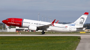 Photo of SE-RYC - Boeing 737 MAX 8 operated by Norwegian Air Sweden