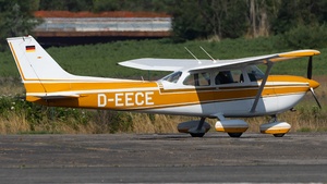 Photo of D-EECE - Reims-Cessna FR172J Reims Rocket operated by Private