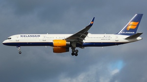 Photo of TF-FIA - Boeing 757-256 operated by Icelandair