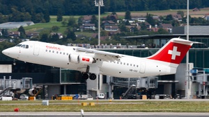 Photo of HB-IXO - British Aerospace Avro RJ100 operated by Swiss International Air Lines