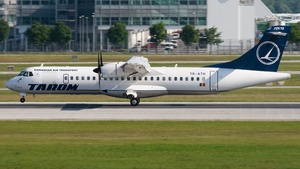 Photo of YR-ATH - ATR 72-500 operated by Tarom - Romanian Air Transport