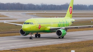 Photo of VP-BCS - Airbus A320-214 operated by S7 Airlines
