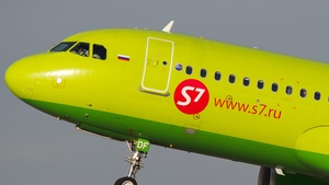 Photo of VQ-BDF - Airbus A320-214 operated by S7 Airlines