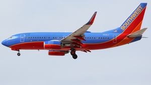 Photo of N421LV - Boeing 737-7H4 operated by Southwest Airlines