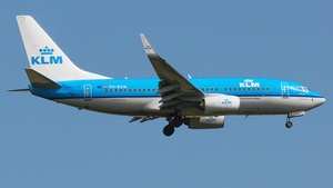 Photo of PH-BGW - Boeing 737-7K2 operated by KLM Royal Dutch Airlines