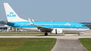 Photo of PH-BGG - Boeing 737-7K2 operated by KLM Royal Dutch Airlines