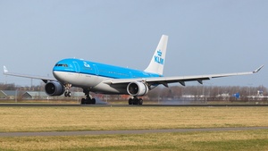 Photo of PH-AOF - Airbus A330-203 operated by KLM Royal Dutch Airlines