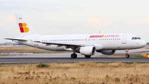 Photo of EC-JFH - Airbus A320-214 operated by Iberia Express